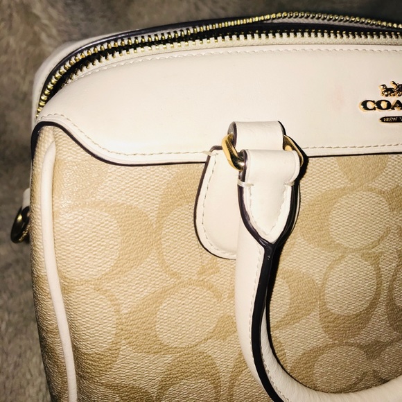 Coach Mini Bennett Satchel - Picture 6 of 16